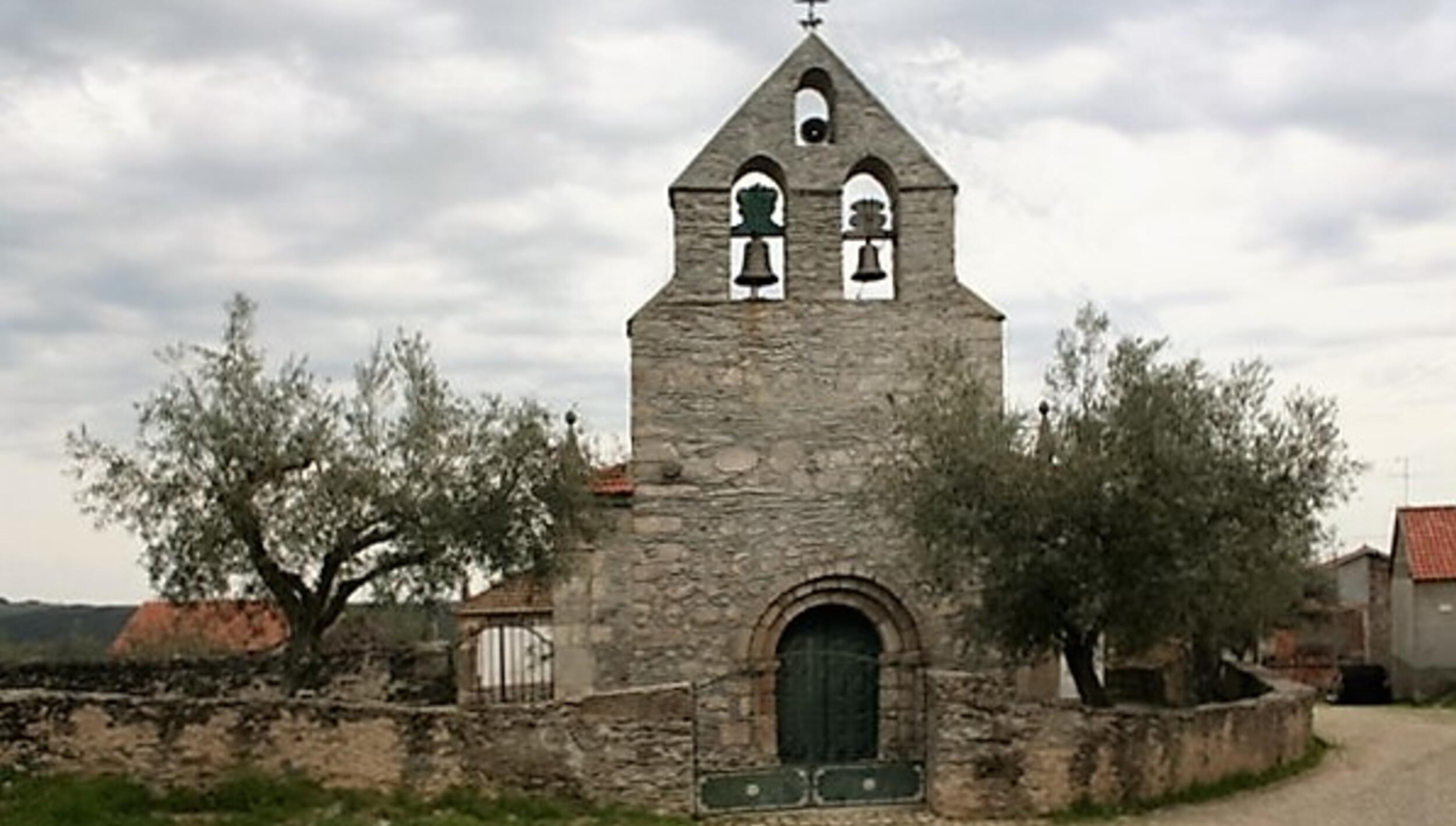 Igreja Paroquial de Grijó de Parada / Igreja de Santa Maria Madalena