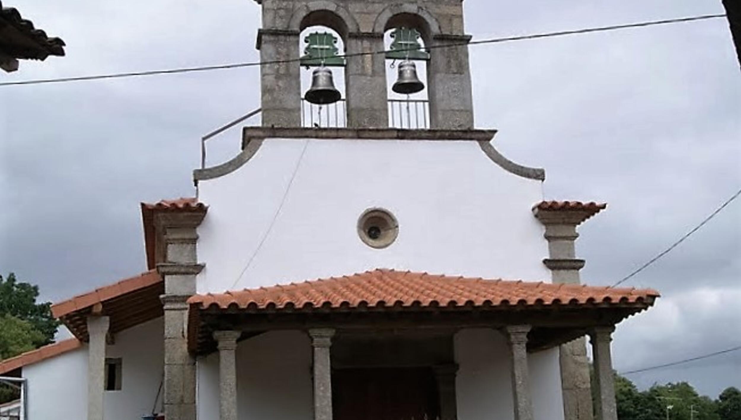 Igreja de Fontes Barrosas / Igreja de São Lourenço