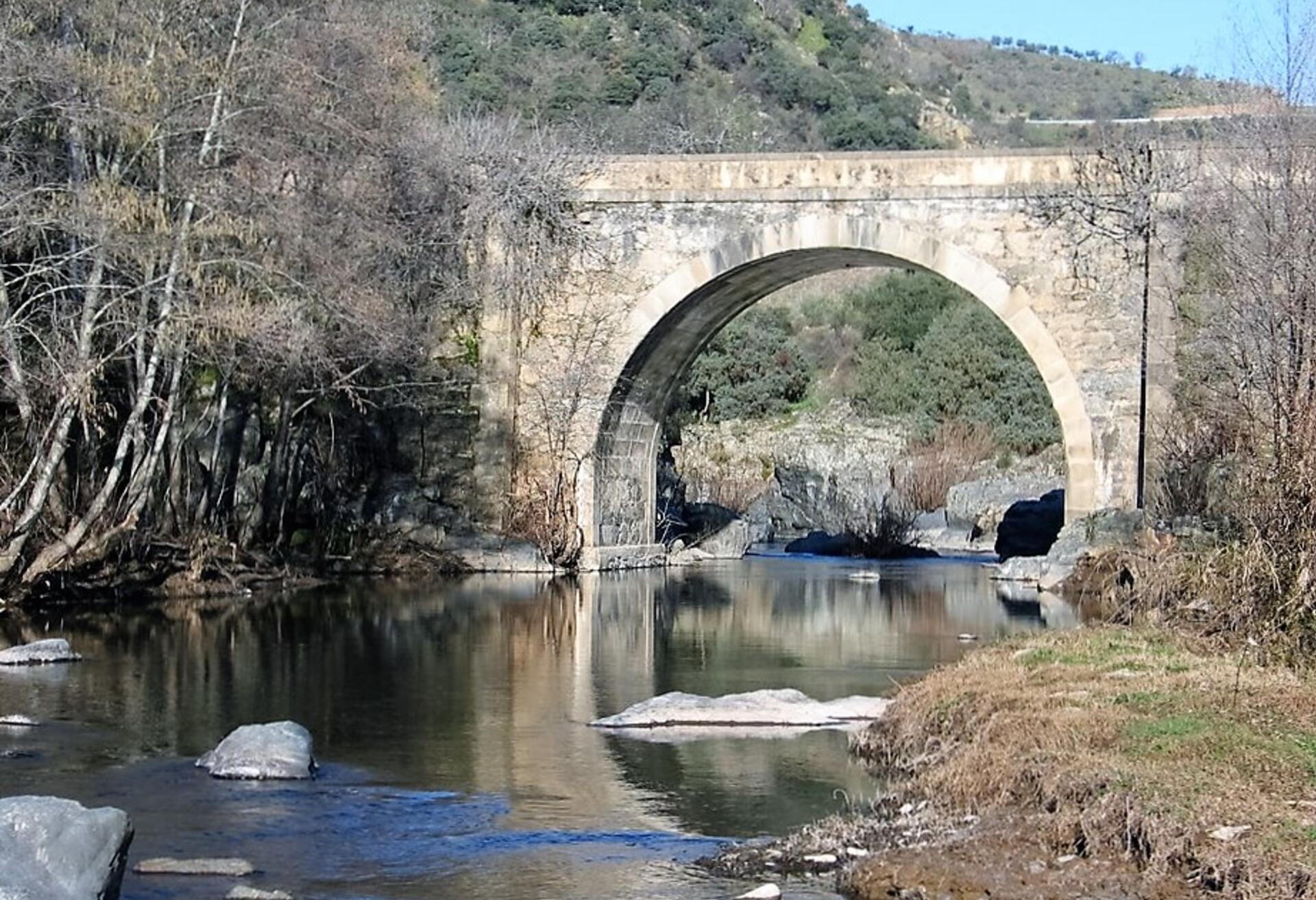 ponte_do_rio_azibo