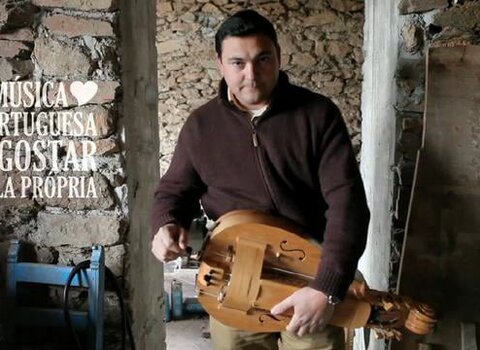 171573676 640 1 480 350