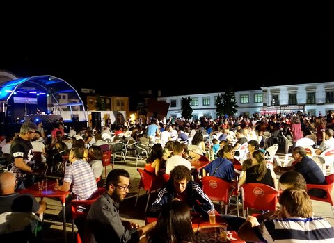 04  medium  1 480 350