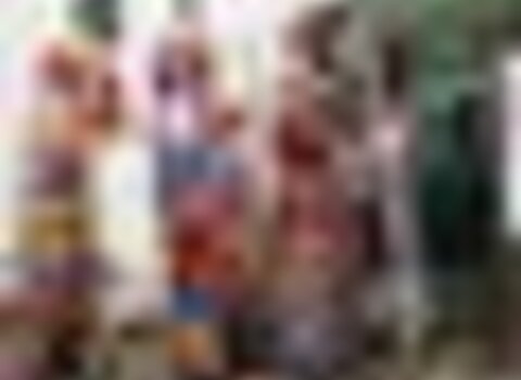 Tiny thumb caretos ba al 1 480 350