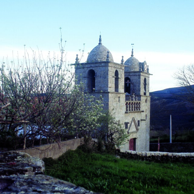 Igreja moimenta 1 640 640