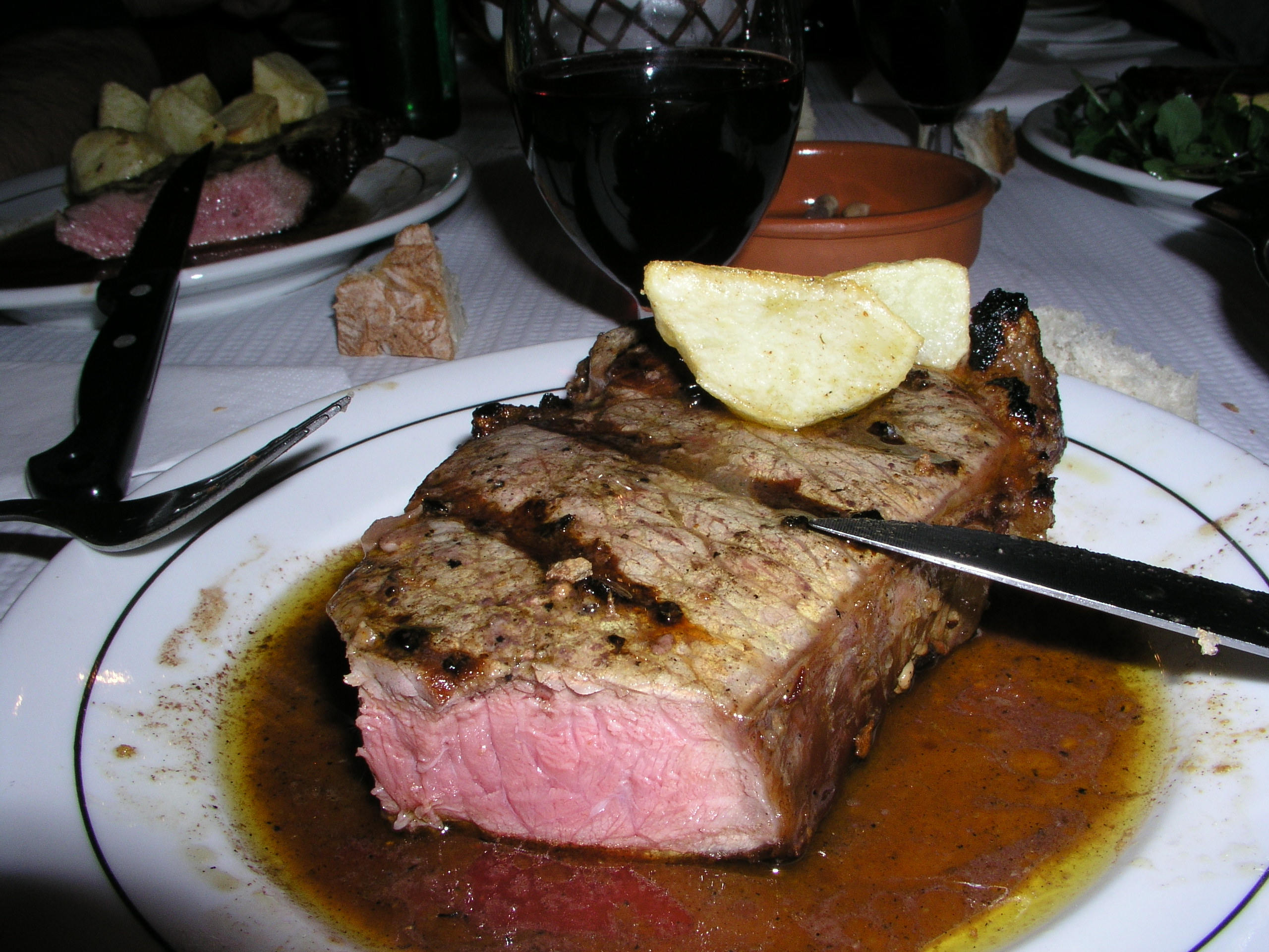 Finding non Portuguese cuts of beef (Skirt Steak) r/portugal