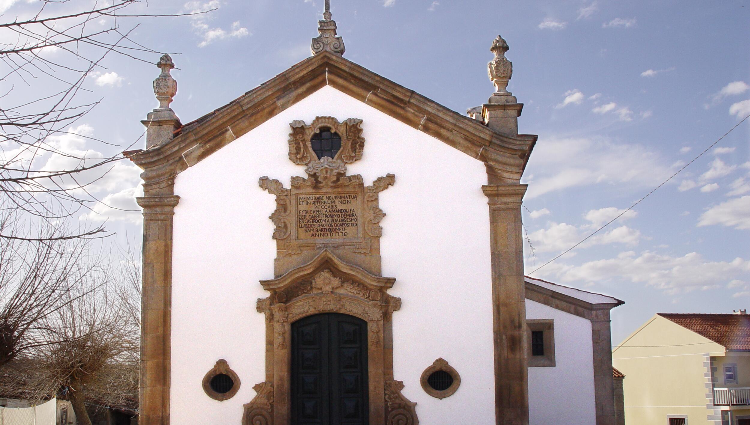 Capela de Santo Cristo de Caçarelhos