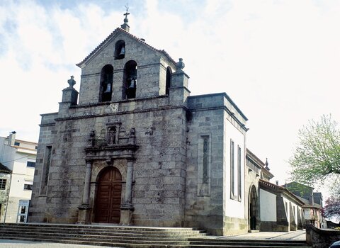 igreja_matriz_Sendim_01__Medium_