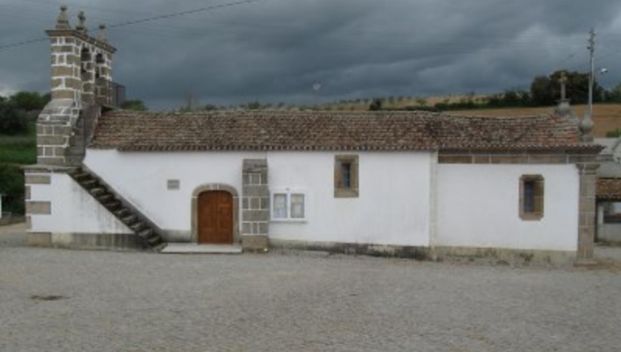 Igreja Paroquial de Gregos / Igreja de Santo Apolinário