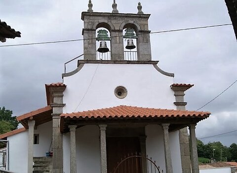 fontes_barrosas_igreja