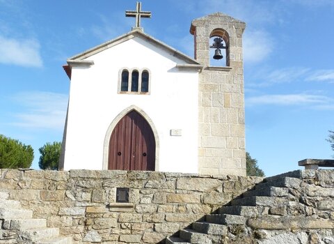 capela_s_roque_ifanes__Medium_