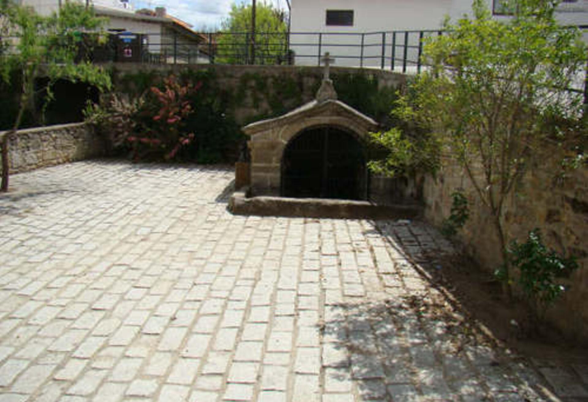 fontedovale_cb
