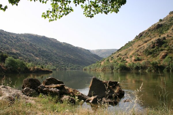 cais_fluvial_de_Peredo_de_Bemposta__Medium_