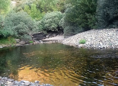 praia_fluvial_candedo