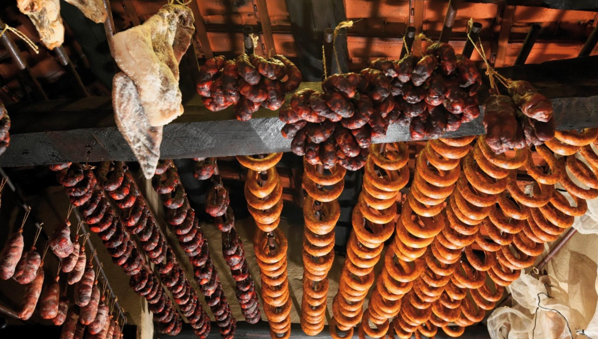 Cozinha regional de Fumeiro Isaltina Maria Fernandes dos Santos