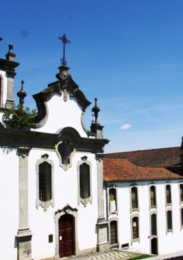 Museu_de_Arte_Sacra__na_antiga_Ordem_III_e_Semin_rio_de_Vinhais__com_circuito_interior_de_acesso_...