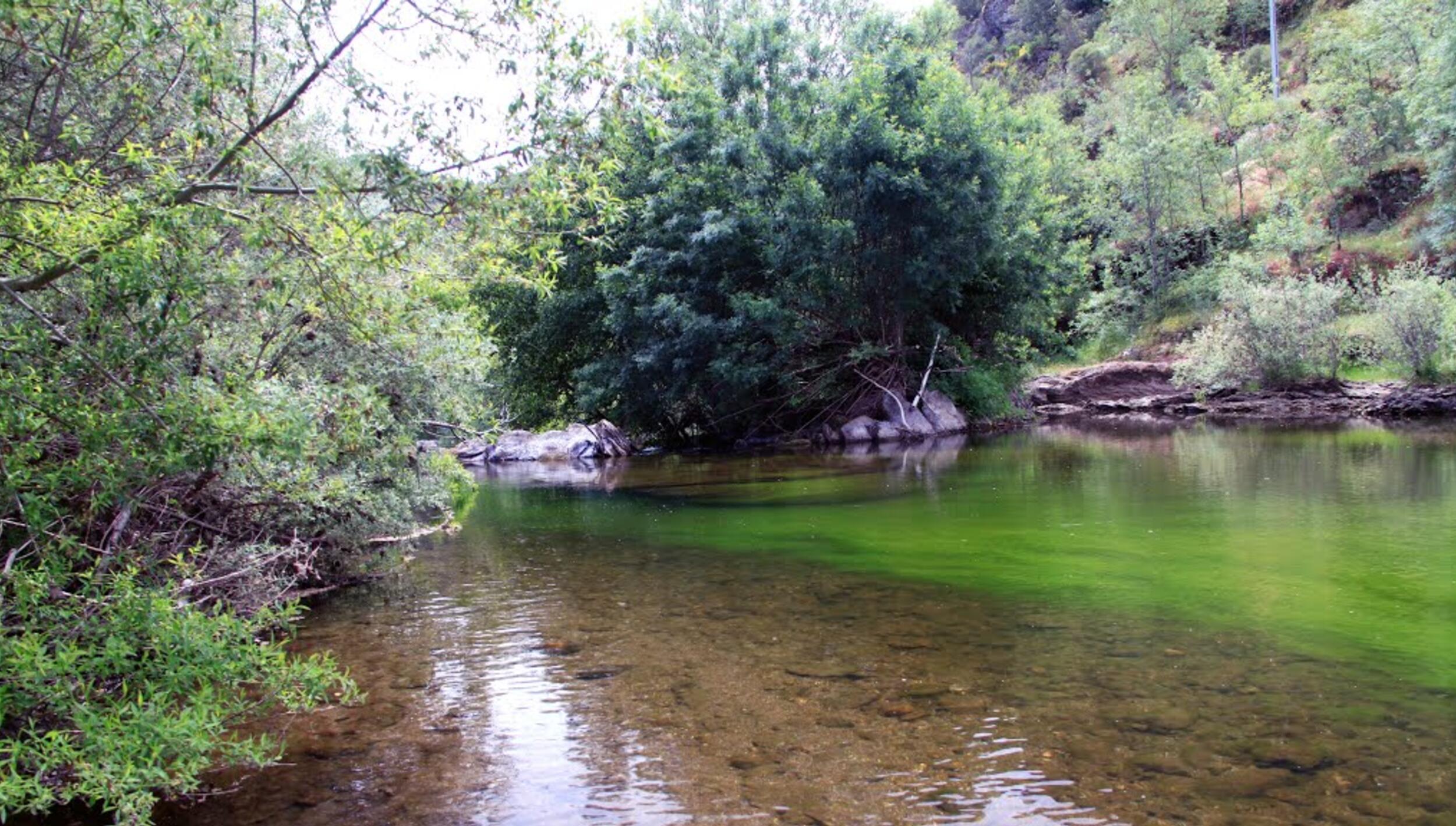 Praia Fluvial da Ponte de Carçao