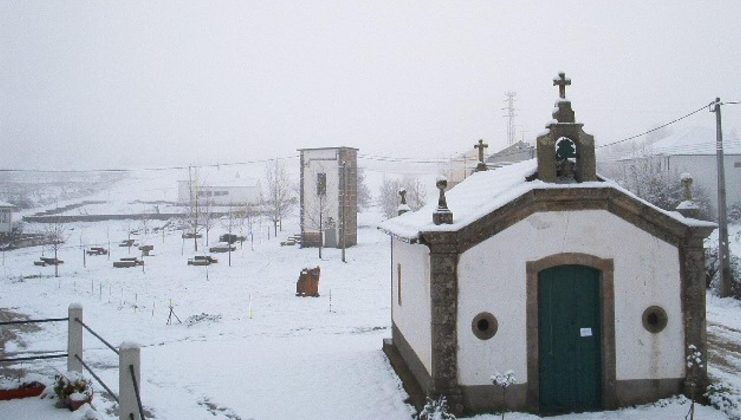 Parque de Merendas com neve (foto: APQV)