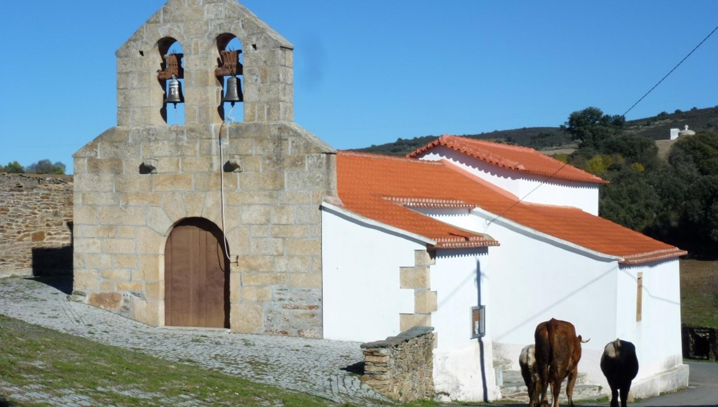 Igreja Paroquial de Mora