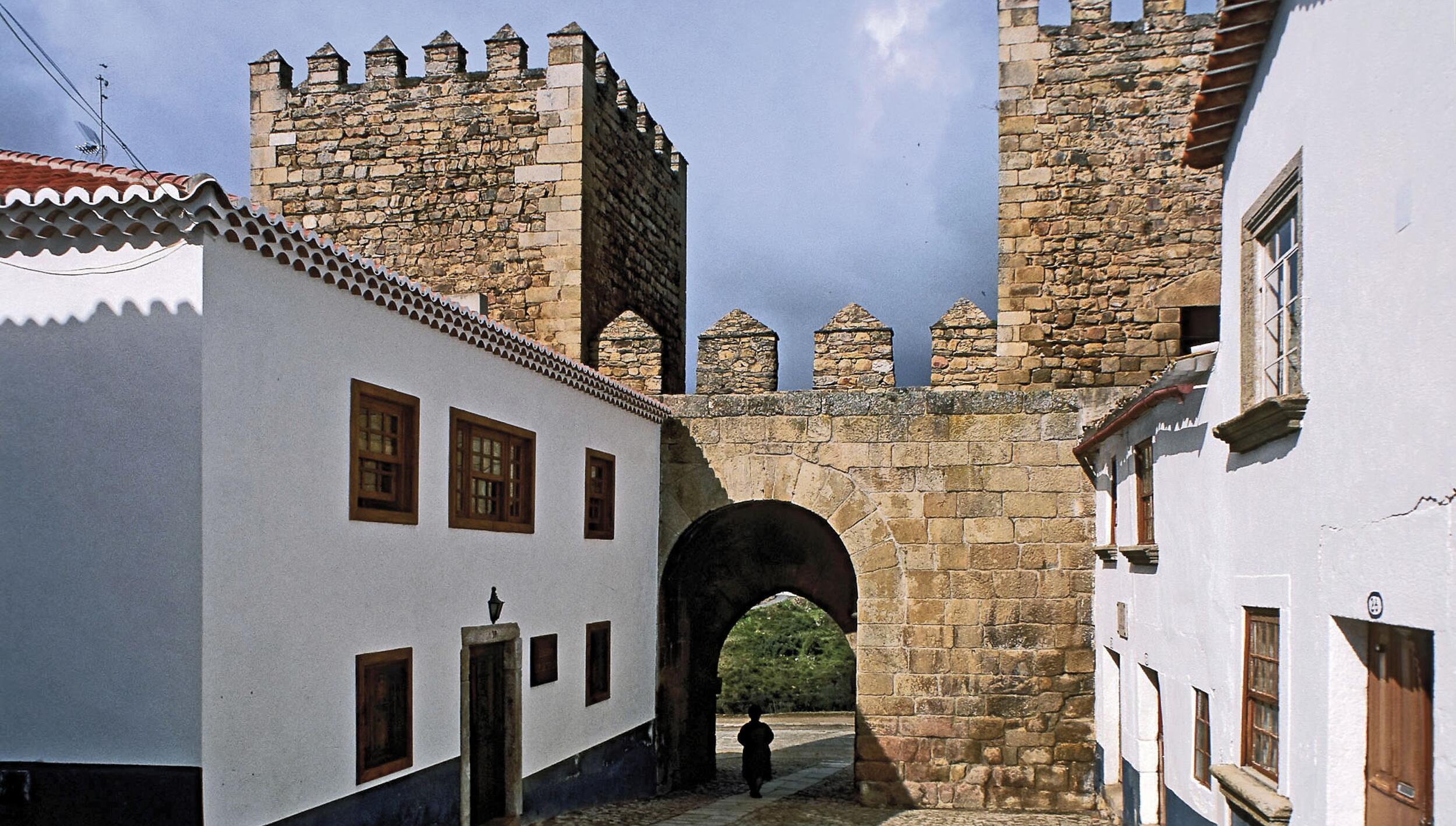 Porta de N. Sra. do Amparo