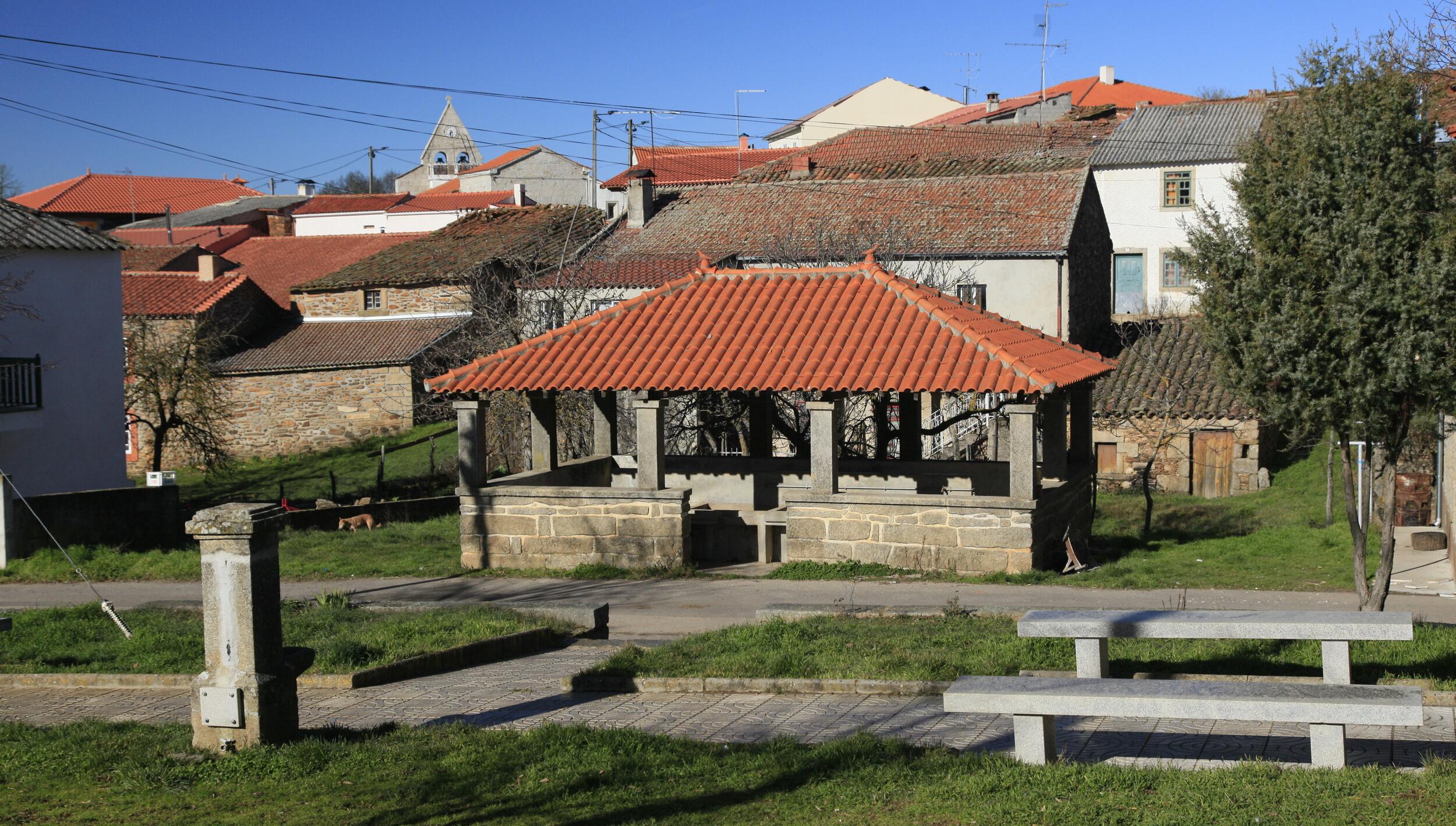 Zona de descanso e Lavadouro