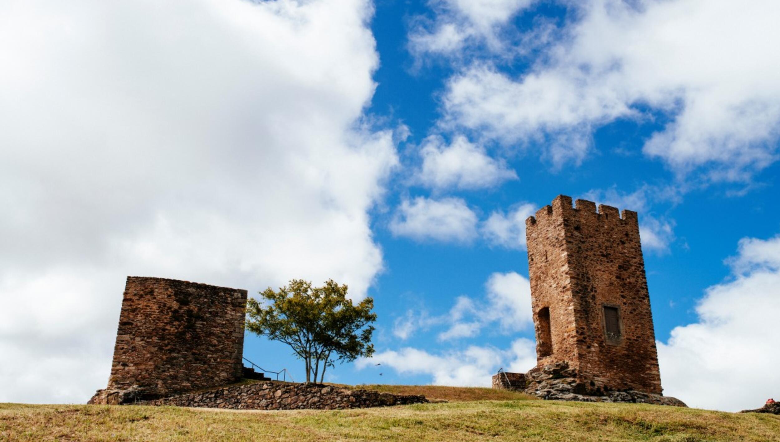 Castelo de Mogadouro