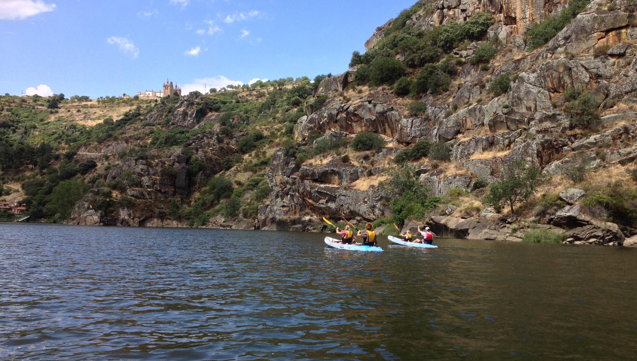 Douro Pula Canhada