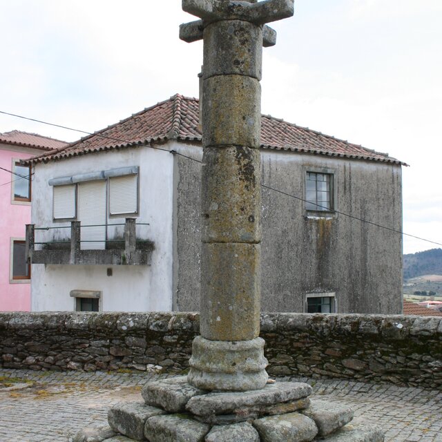 Pelourinho de mogadouro