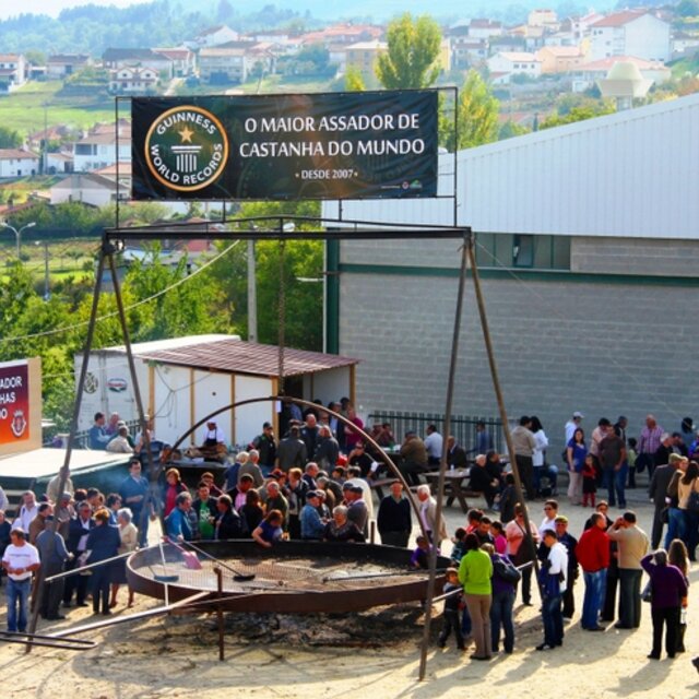 Assador - feira da castanha