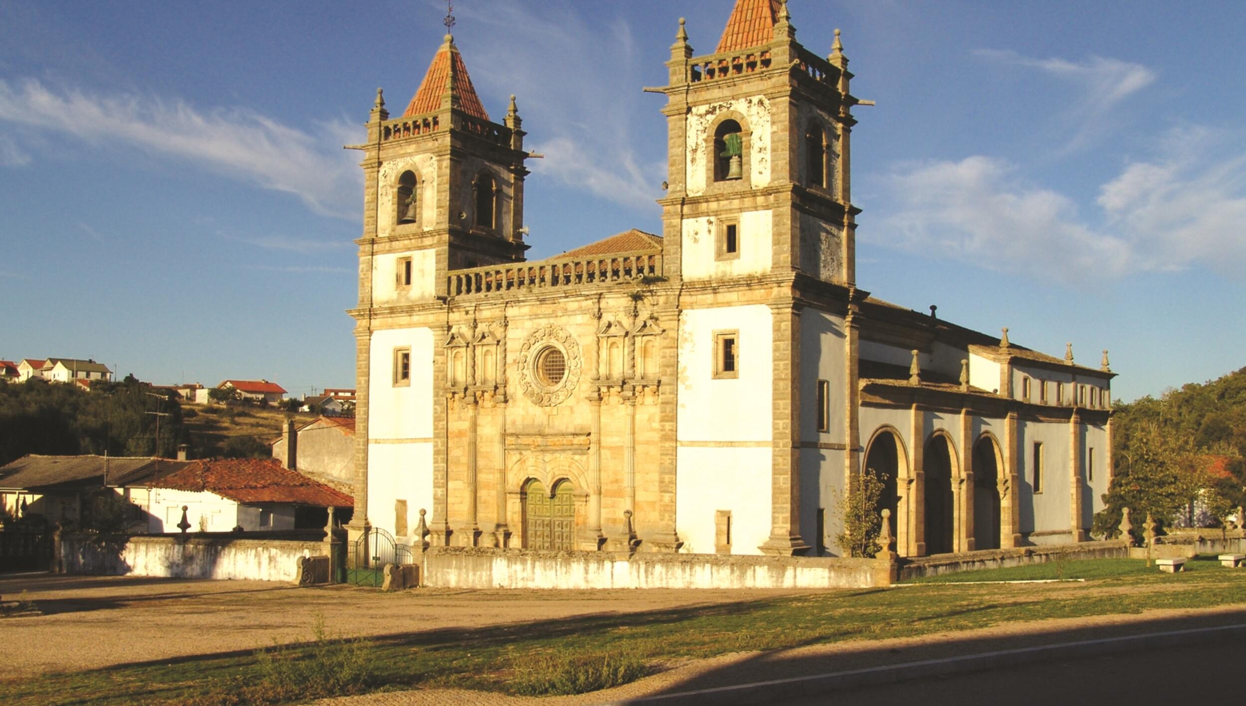 Basílica de Santo Cristo do Outeiro