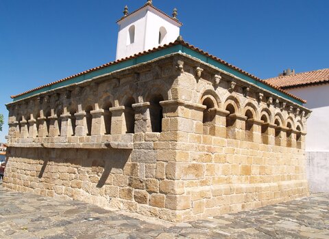 Domus