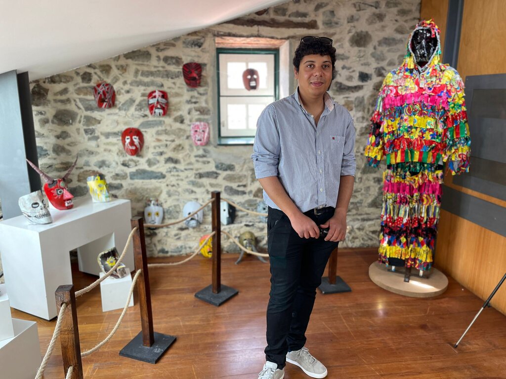 Exposição "A arte dos Caretos de Varge" de Cláudio Moreira